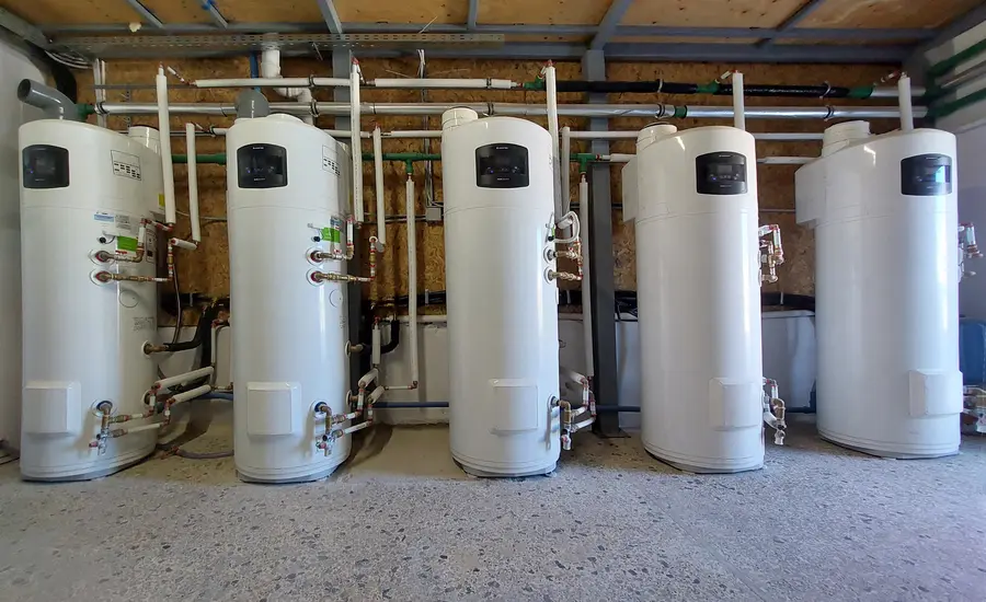 006 antlia thermothtas ariston nuos